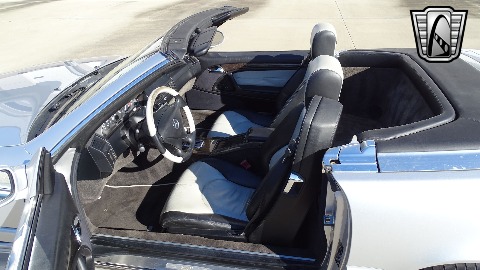 2002 Mercedes-Benz SL500 image 108