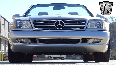 2002 Mercedes-Benz SL500 image 32