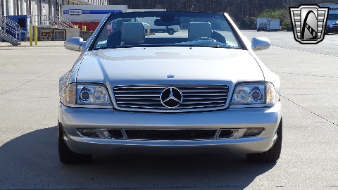 2002 Mercedes-Benz SL500 image 33