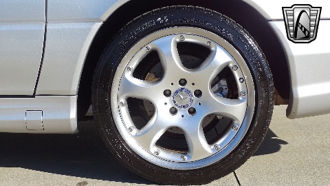 2002 Mercedes-Benz SL500 image 140