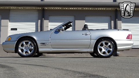 2002 Mercedes-Benz SL500 image 37