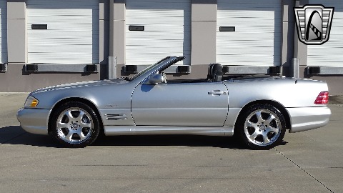 2002 Mercedes-Benz SL500 image 38