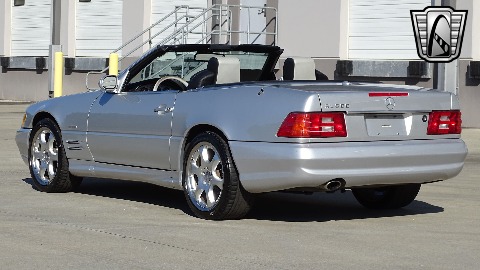 2002 Mercedes-Benz SL500 image 41