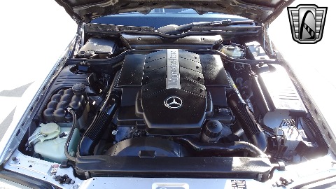 2002 Mercedes-Benz SL500 image 93