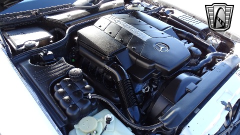 2002 Mercedes-Benz SL500 image 94