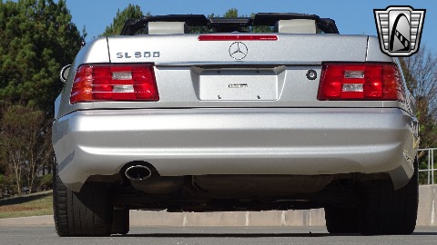 2002 Mercedes-Benz SL500 image 43