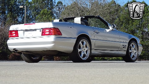 2002 Mercedes-Benz SL500 image 46