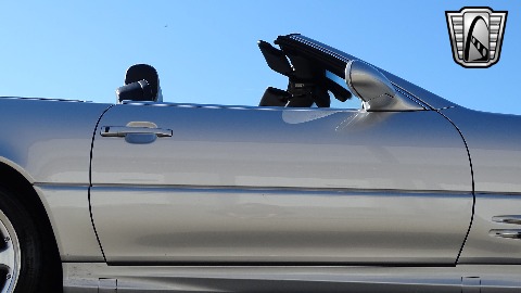 2002 Mercedes-Benz SL500 image 73
