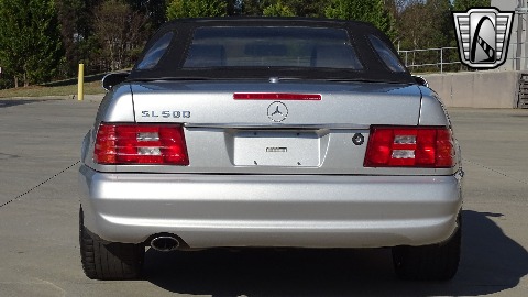 2002 Mercedes-Benz SL500 image 23