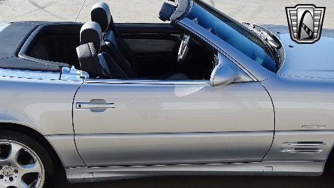 2002 Mercedes-Benz SL500 image 75