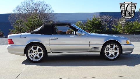 2002 Mercedes-Benz SL500 image 25