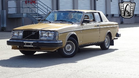 1981 Volvo 262C image 3