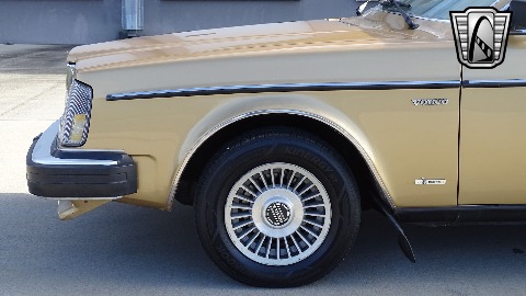 1981 Volvo 262C image 31