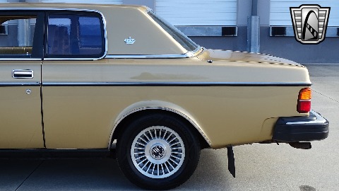 1981 Volvo 262C image 37