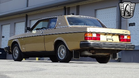 1981 Volvo 262C image 12
