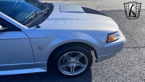 1999 Ford Mustang image 31