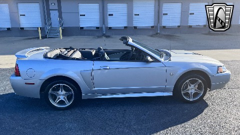 1999 Ford Mustang image 37
