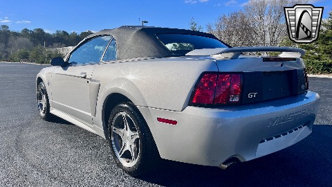 1999 Ford Mustang image 20