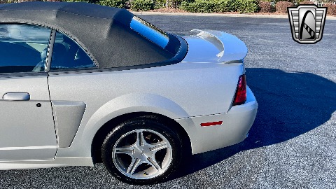1999 Ford Mustang image 28