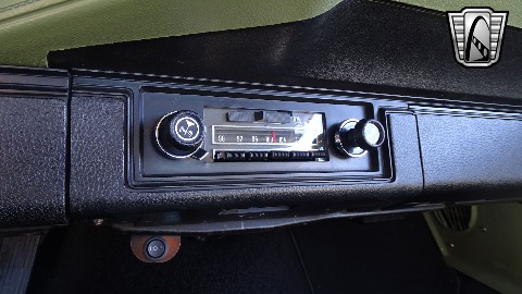 1971 Chevrolet Camaro image 100