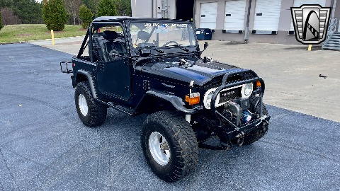 1977 Toyota FJ40 image 9