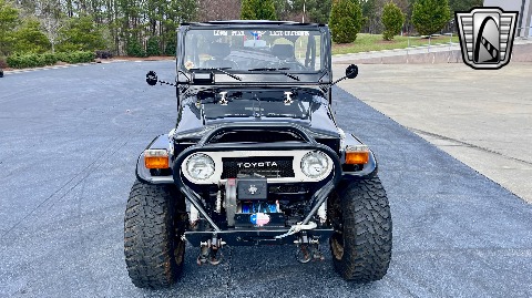 1977 Toyota FJ40 image 10