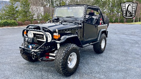 1977 Toyota FJ40 image 11