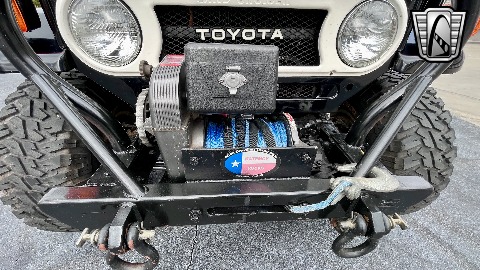 1977 Toyota FJ40 image 116