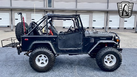 1977 Toyota FJ40 image 16