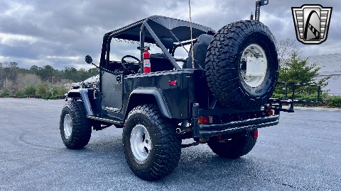 1977 Toyota FJ40 image 21