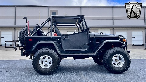 1977 Toyota FJ40 image 24