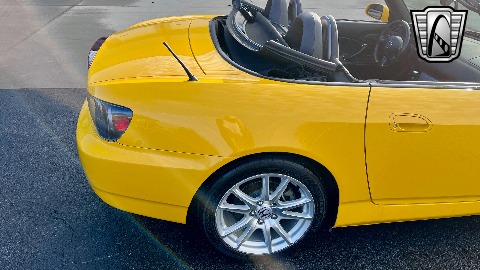 2005 Honda S2000 image 30