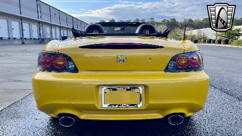 2005 Honda S2000 image 22