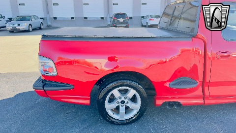 2001 Ford F150 image 30