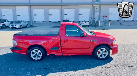 2001 Ford F150 image 8