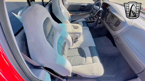 2001 Ford F150 image 72