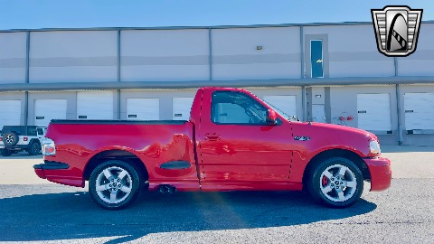 2001 Ford F150 image 24