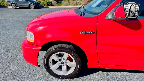 2001 Ford F150 image 27