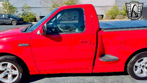 2001 Ford F150 image 28