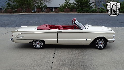 1963 Mercury Comet image 22