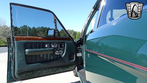 1994 Bentley Brooklands image 81