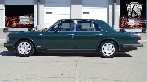 1994 Bentley Brooklands image 9