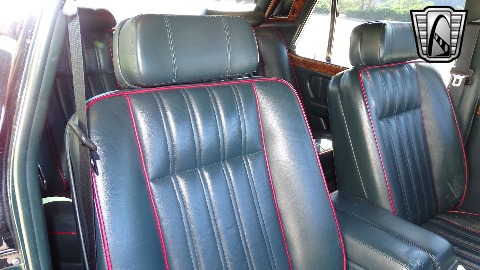 1994 Bentley Brooklands image 127