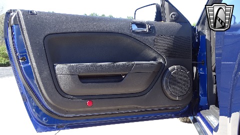 2008 Ford Mustang image 81