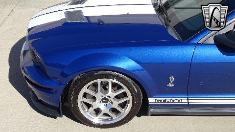 2008 Ford Mustang image 32