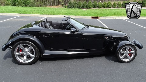 2000 Plymouth Prowler image 15