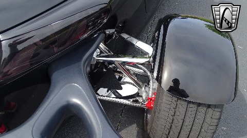 2000 Plymouth Prowler image 18