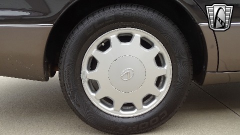 1996 Lexus LS400 image 133