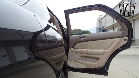 1996 Lexus LS400 image 110