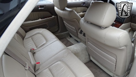 1996 Lexus LS400 image 117